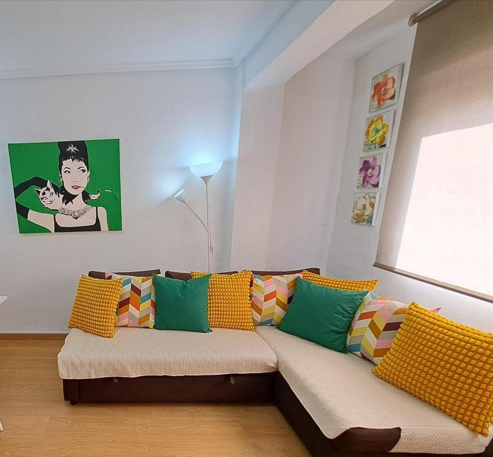 Centrico Apartamento En Valencia Proximo Parada De Metro Angel Guimera Extérieur photo